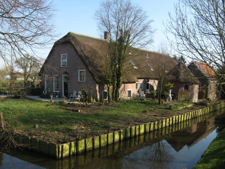 Alphen aan den Rijn kiest nieuwe plek voor asielzoekers na groot verzet
