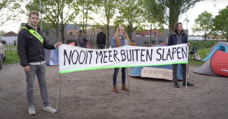 Ombudsman: behandeling asielzoekers was ongepast