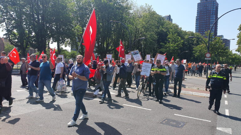 Hoe Arameeërs en Turken in Enschede in gesprek gaan over genocide