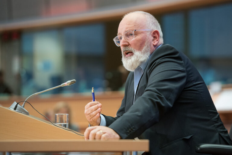 OM seponeert aanklacht Wilders tegen Timmermans