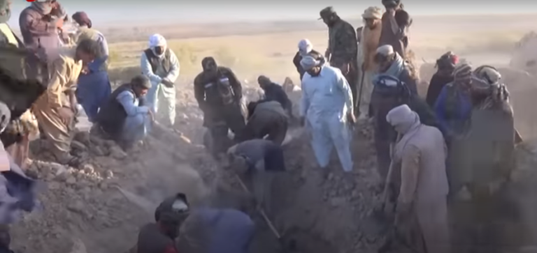 Hulp aan aardbevingsslachtoffers Afghanistan verloopt traag