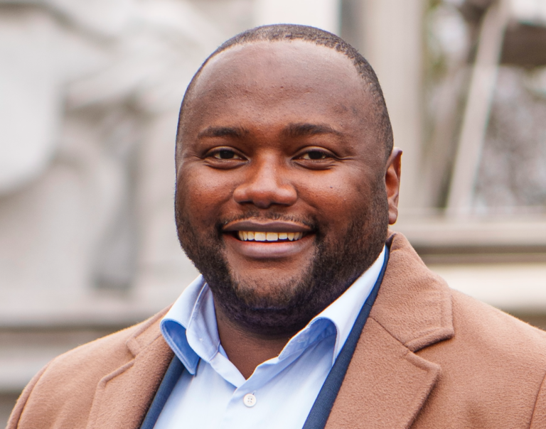 Mpanzu Bamenga (D66) zet gastgezin in het zonnetje