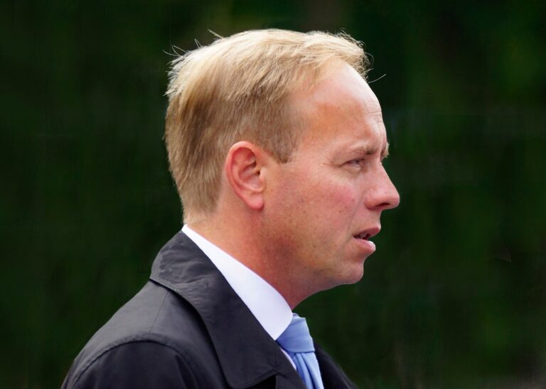 Commotie over islamkritiek oud-SGP-leider Van der Staaij