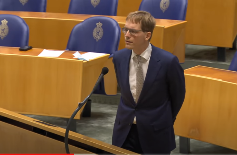 Stoelendans bij Forum: Van Houwelingen vervangt Jansen