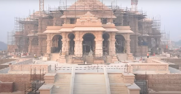 Hindoetempel Ayodhya geopend op gevoelig terrein in India