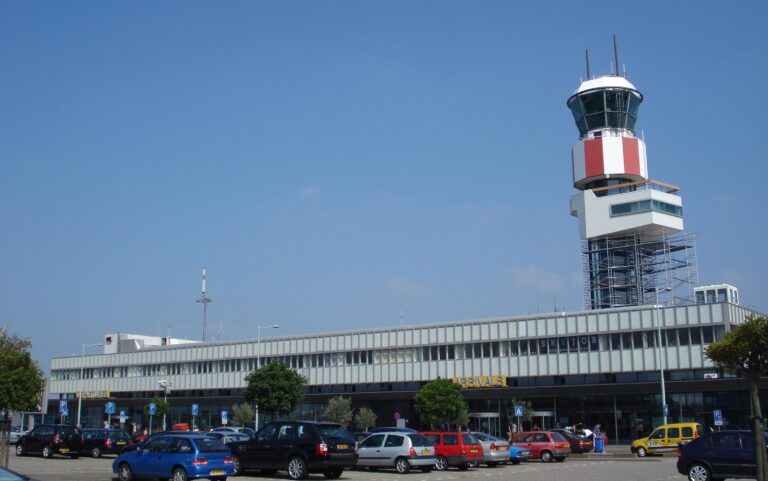 Turkse zelfrijdende bus eind dit jaar in bedrijf op Rotterdam Airport