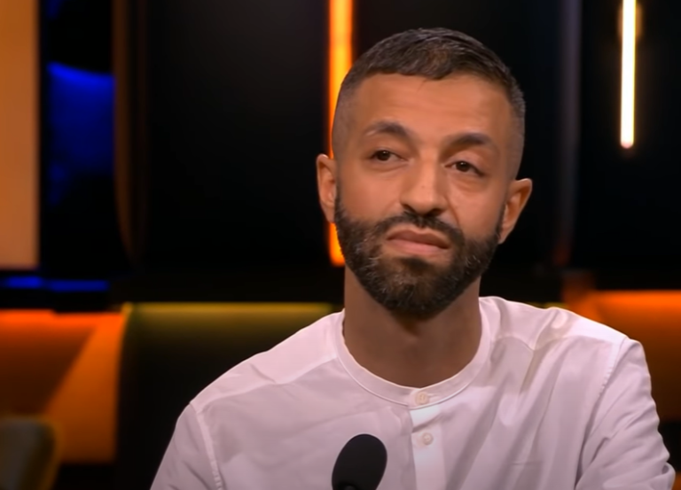 Tofik Dibi onder vuur in Amsterdamse raad vanwege steun aan Palestijnen