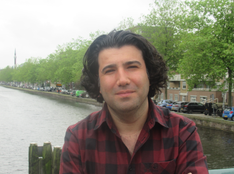 ‘Ik propte mijn hele bestaan in een rugzak en vertrok’