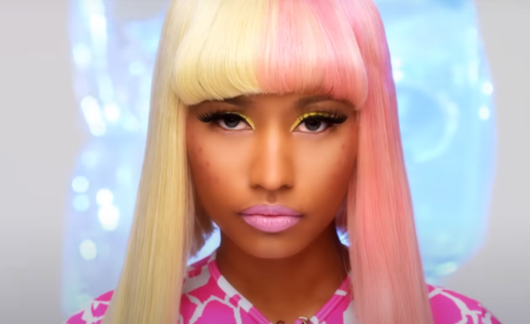 Nicki Minaj: politie hield mij aan op Schiphol vanwege mijn ras