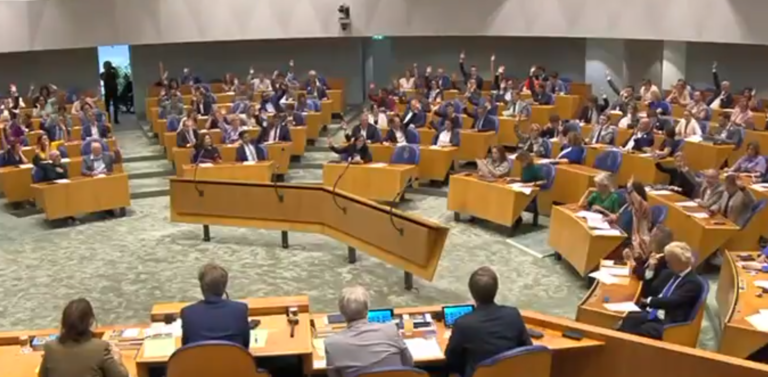 Ongedocumenteerde Surinamers krijgen alsnog Nederlandse nationaliteit