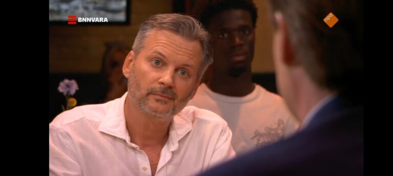 Erdbrink krijgt steun van journalisten na uitspraken over Iran