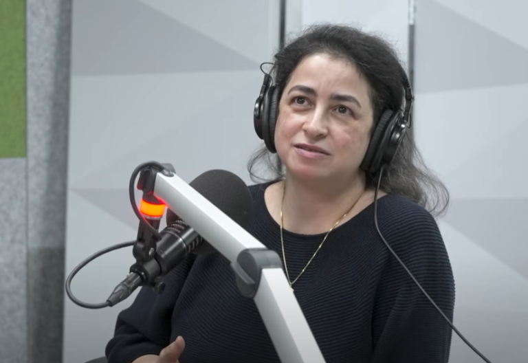 Columnist Hassnae Bouazza wil geen vragen meer over haar afkomst