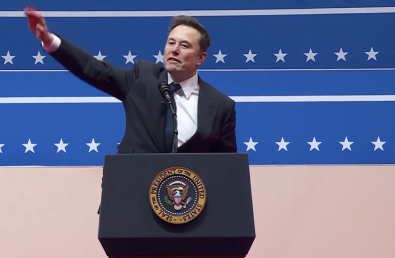 Elon Musk bedankt Trump-aanhangers met ‘Hitlergroet’