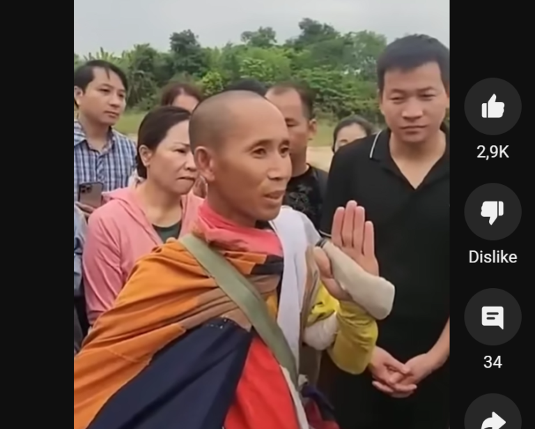 Wandelende monnik gaat viraal. Vietnamese machthebbers maken zich zorgen