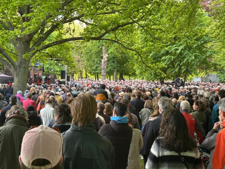 Ruimte voor verleden én heden bij de alternatieve herdenking