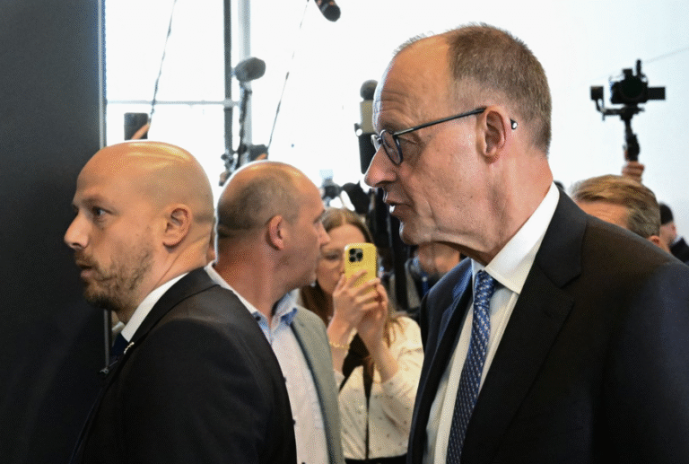Duitsland heeft een nieuw kabinet, maar Merz haalt vooralsnog onvoldoende stemmen