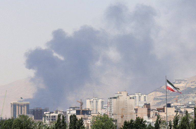 Drie dagen van raketaanvallen op Iran: is dit het einde van het regime?