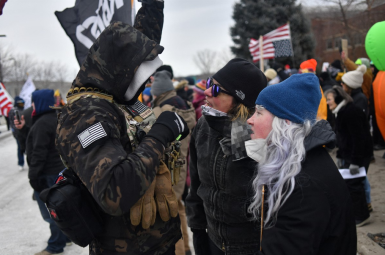 Trump dreigt met inzet van het leger in Minneapolis