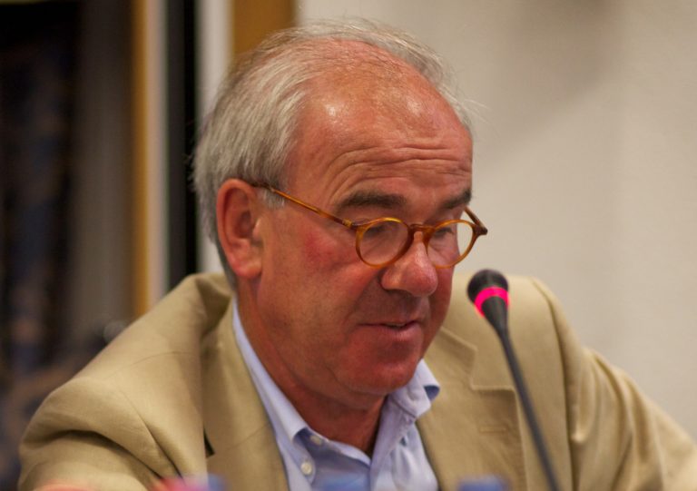 VVD‑coryfee Weisglas steunt motie tegen Israëlische doodstrafwet