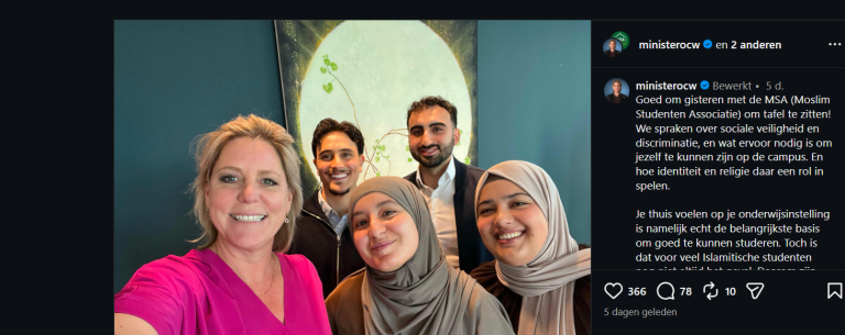 JA21 en PVV woedend op minister OCW, vanwege selfie met moslimstudenten