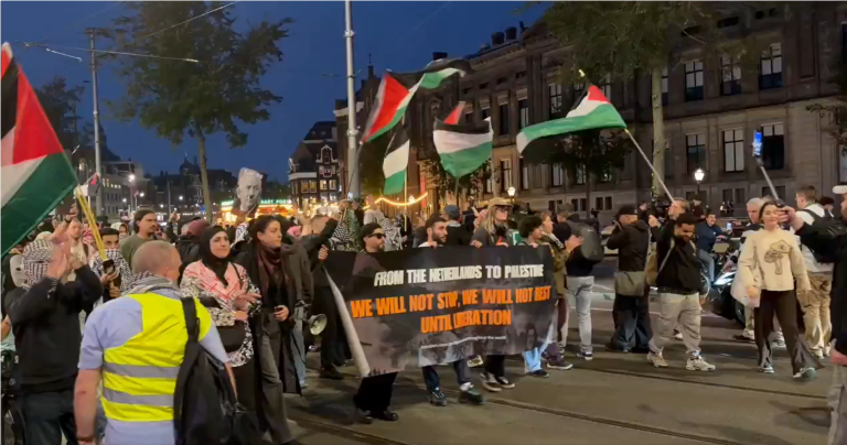Amsterdam: politie maakt einde aan pro-Palestijnse demonstratie op 7 oktober